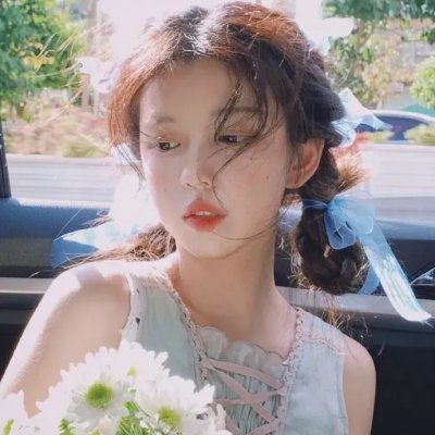 三个扑火的少年